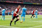 Kuijt vystřílel Feyenoordu mistrovské oslavy. Ajax skončil druhý, český mistr má smůlu