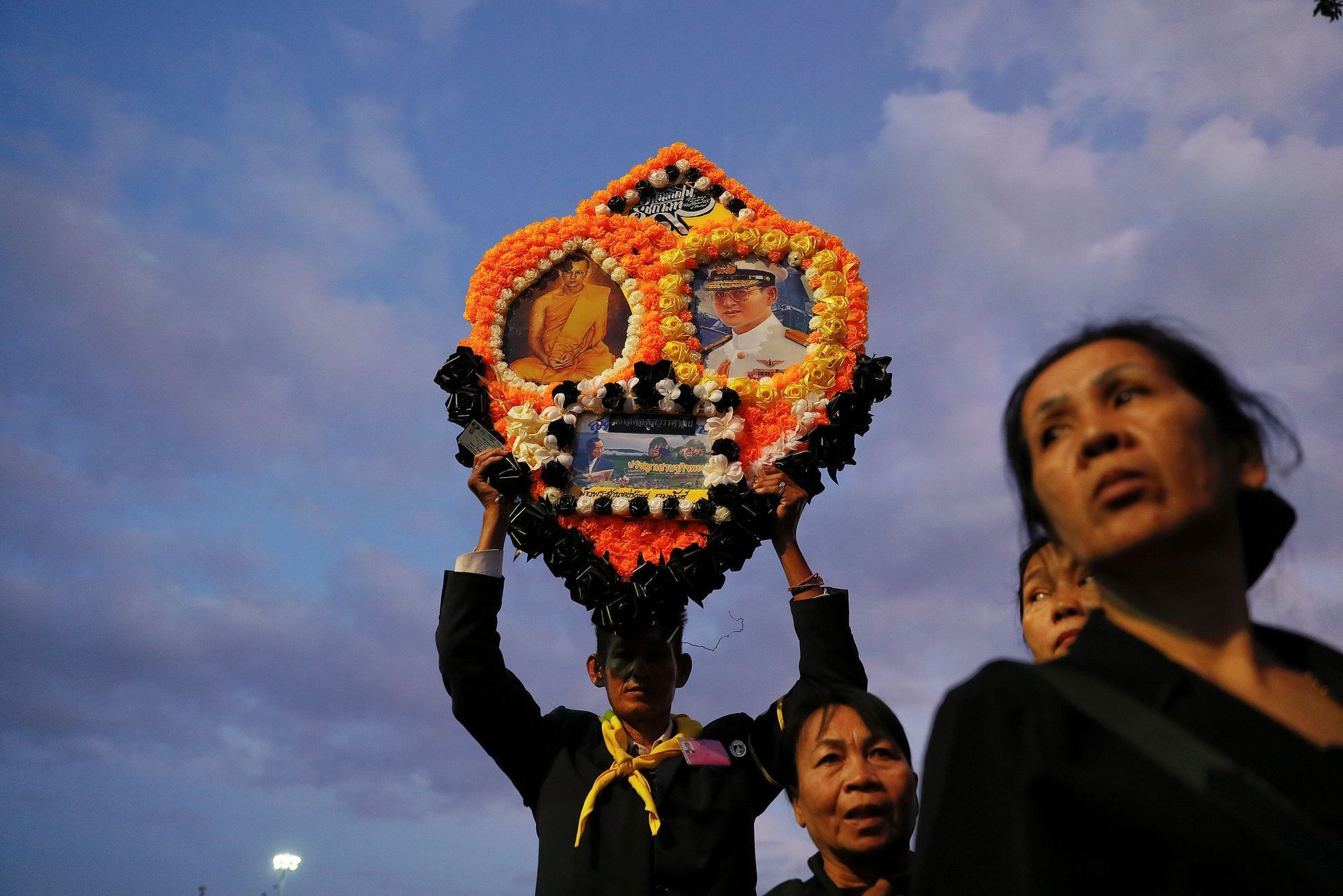 Bangkok, Thajsko. Pohřeb thajského krále, pětidenní ceremonie