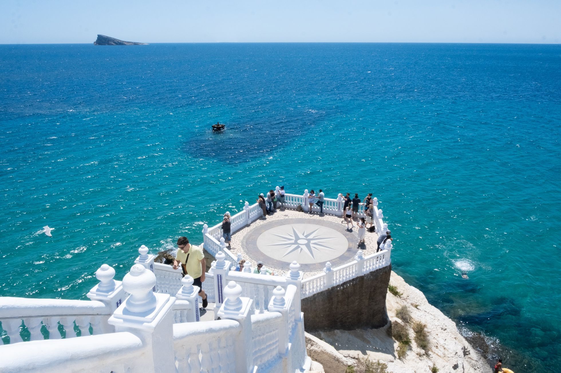 Španělský Benidorm je díky mrakodrapům jako malý Manhattan - Aktuálně.cz