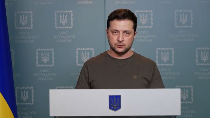 Nenechte nás na holičkách. Zelenskyj chce Ukrajinu v EU, europoslanci s ním souhlasí; Zdroj foto: Instagram / Zelenskiy_Official