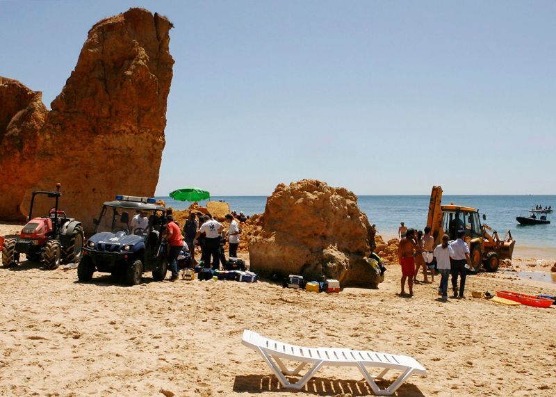 Sesuv na portugalské pláži zabil pět lidí