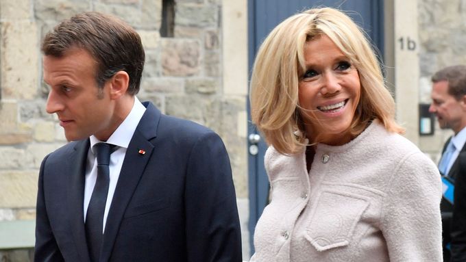 Emmanuel Macron a Brigitte Macronová.