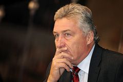 Souboj českých trenérů v KHL vyhrál Sýkorův Minsk
