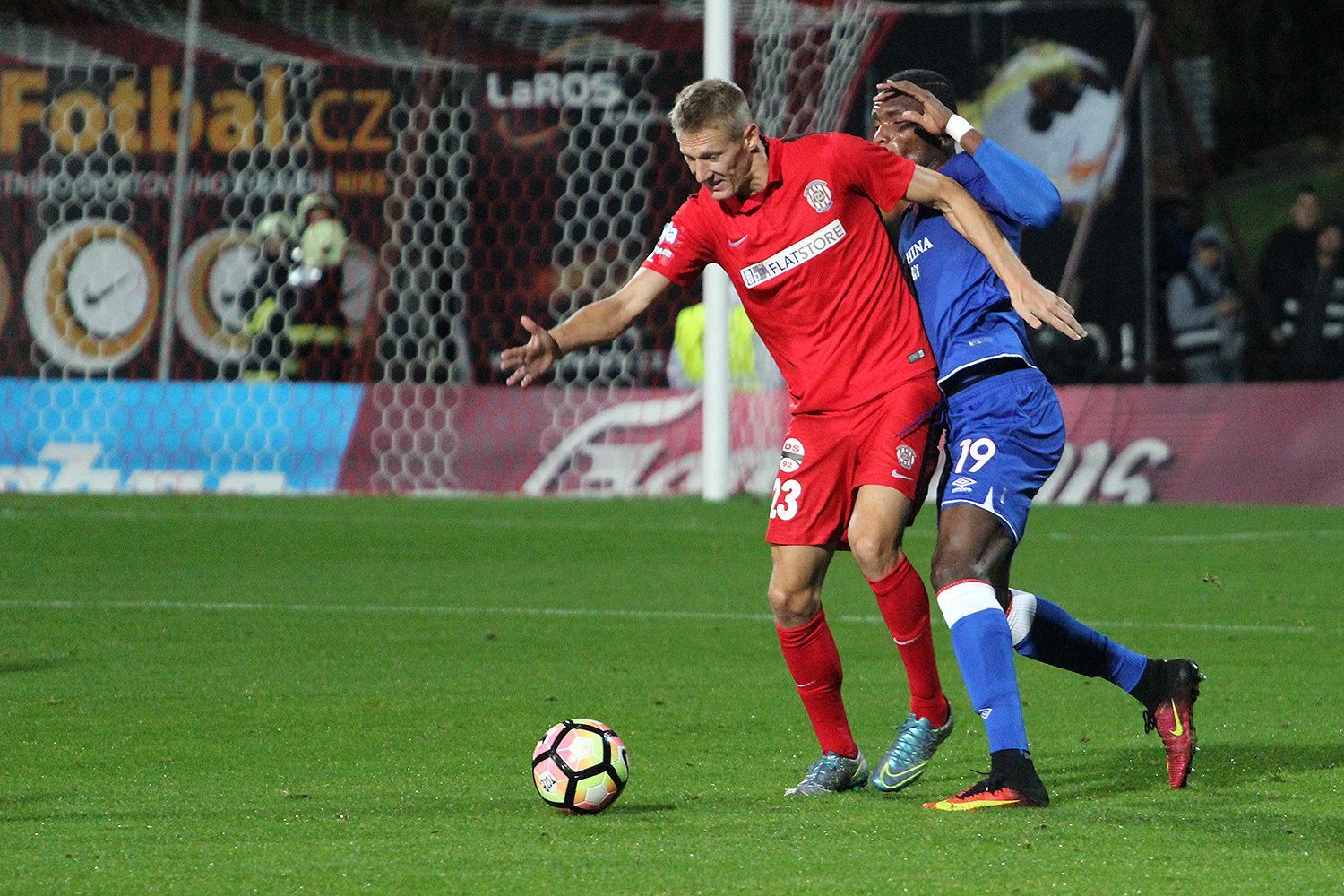 epojisteni.cz liga: Brno - Slavia: Michal Škoda, Simon Deli