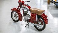Na nejbližší akci, která se koná 26. dubna, se nabídne tato Jawa-ČZ 150/352 půlbuben.