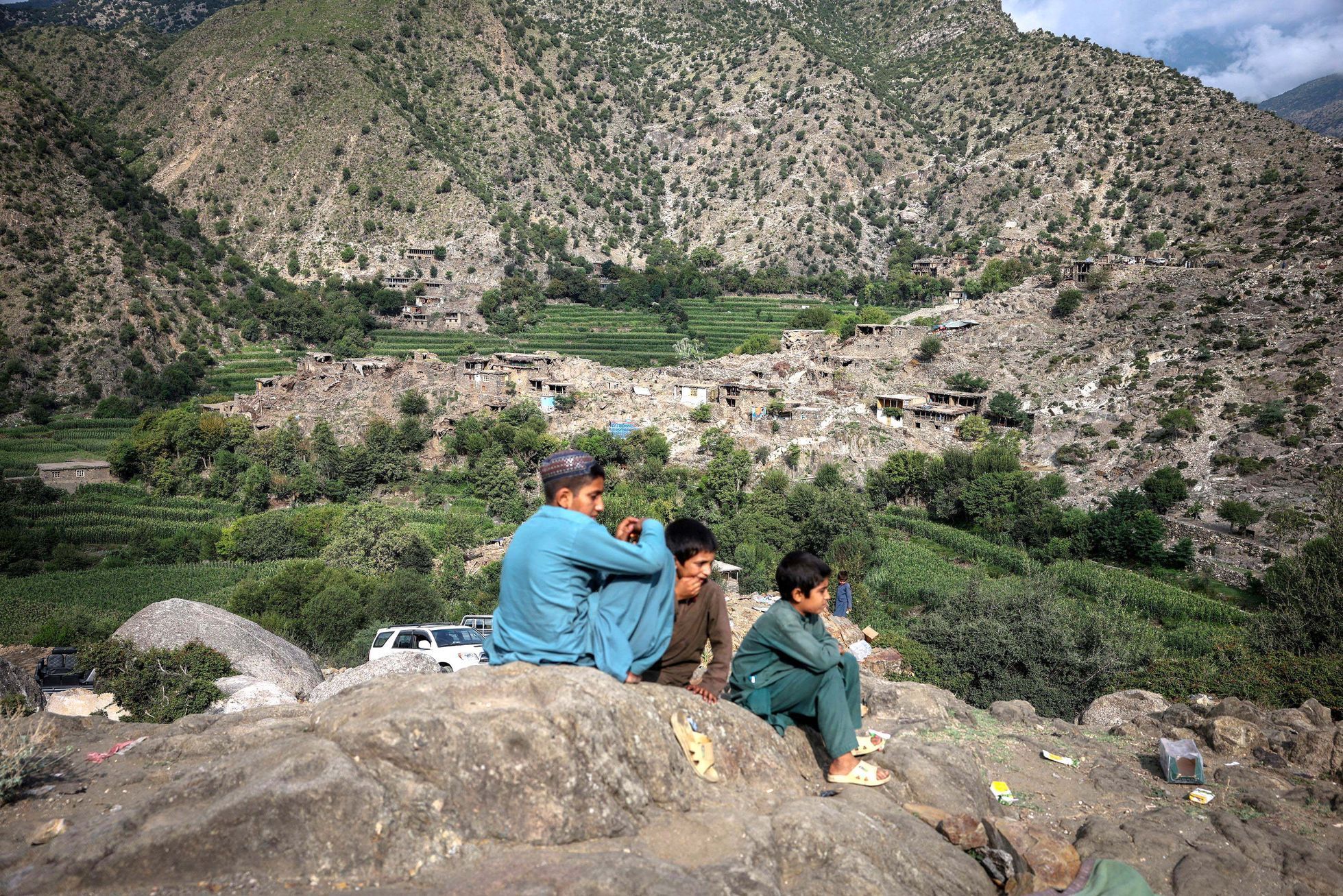 Afghanistán, Talibán, zemětřesení