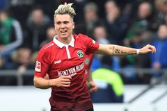 Dortmund schytal čtyři góly a přišel o vedení v bundeslize