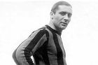 San Siro nese jeho jméno. Bohéma Meazzu museli nejdřív vykrmit steakem