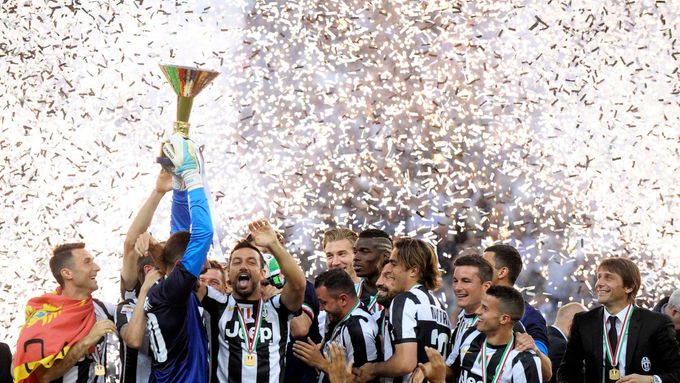 Fotbalisté Juventusu získali 30. titul v historii klubu.