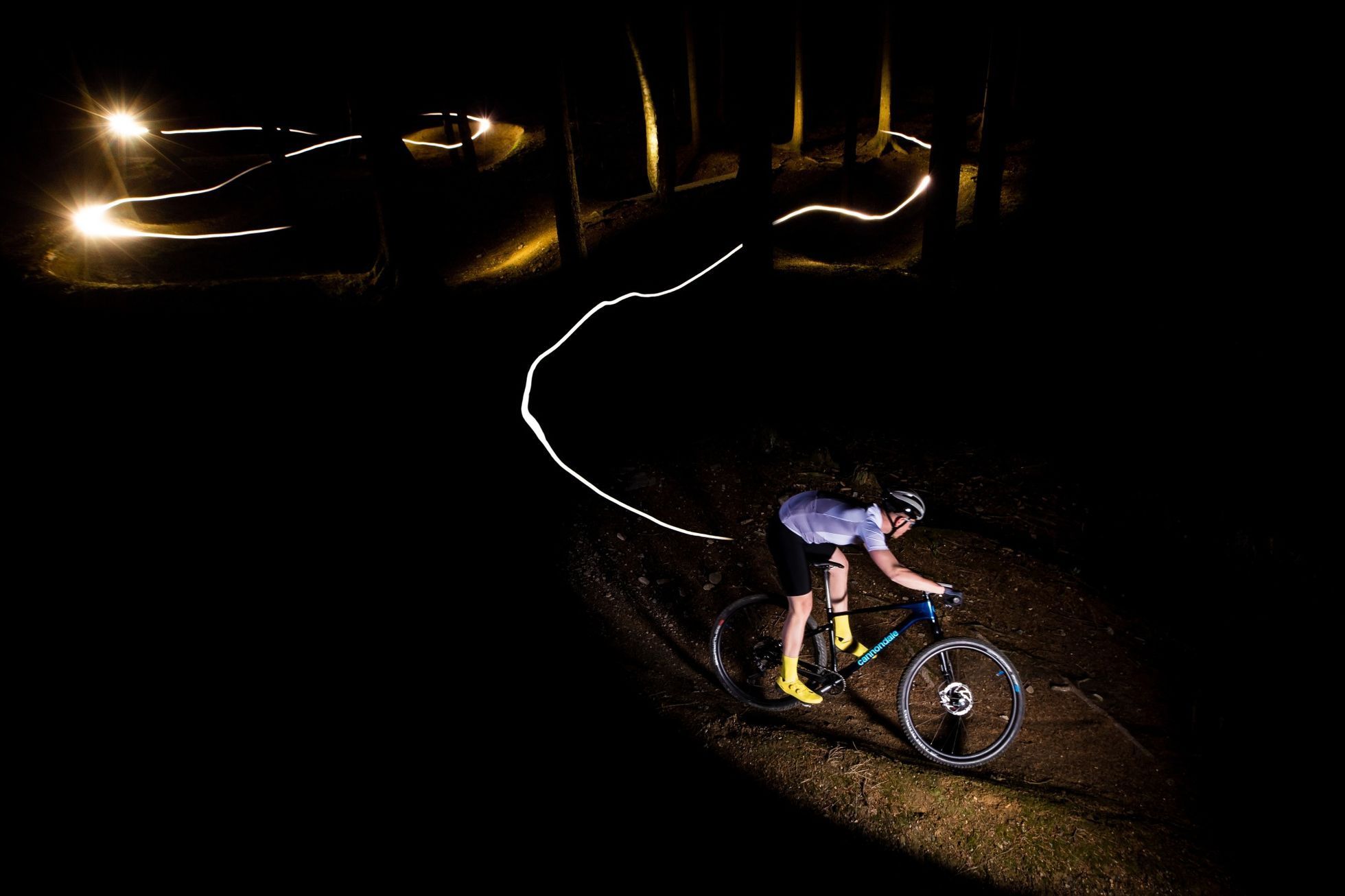 Jaroslav Svoboda: fotografický projekt Dark Ride, cyklistika, MTB, Vysočina Aréna