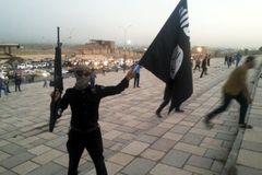 Živě: 2016 bude rokem porážky Islámského státu, řiká irácký premiér. Teď je na řadě Mosul