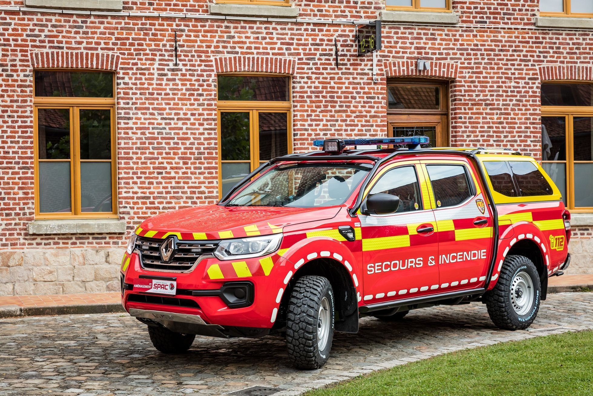 Renault Alaskan