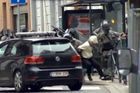 Terorista Abdeslam je ve Francii. Má inteligenci prázdného popelníku, řekl jeho advokát