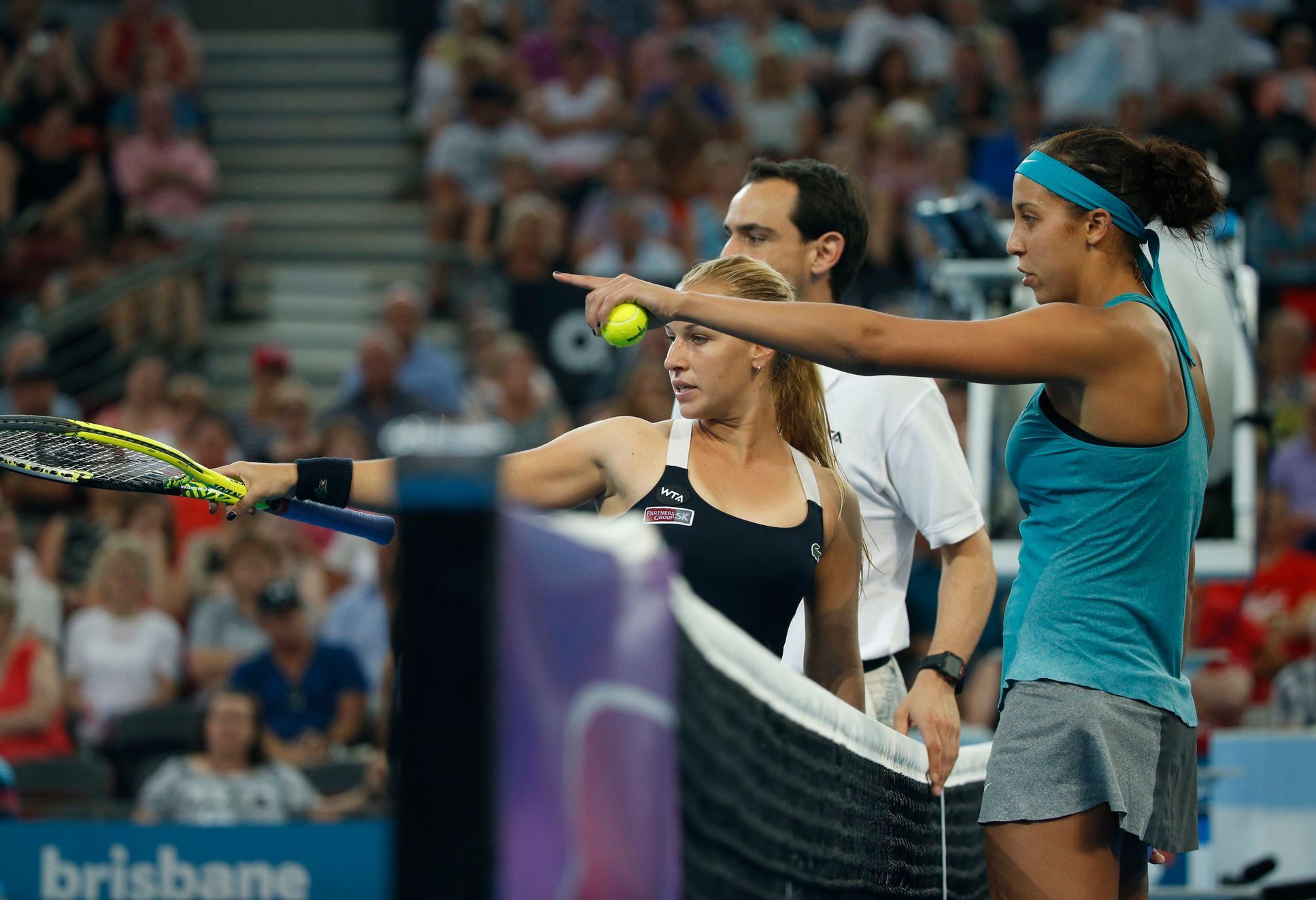 Dominika Cibulková a Madison Keysová na turnaji v Brisbane