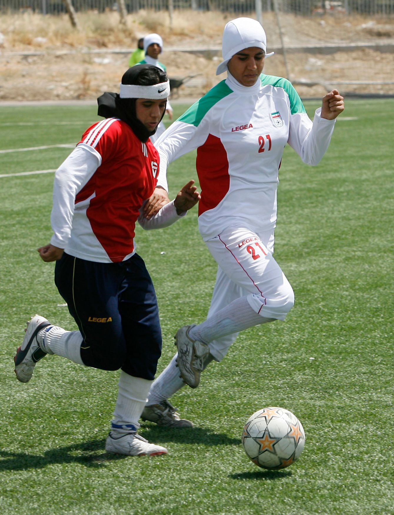 Ženský fotbal v Íránu (2010)