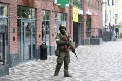 V Rusku chybí policisté, šli do války. Jejich roli přebírají nacionalistické skupiny