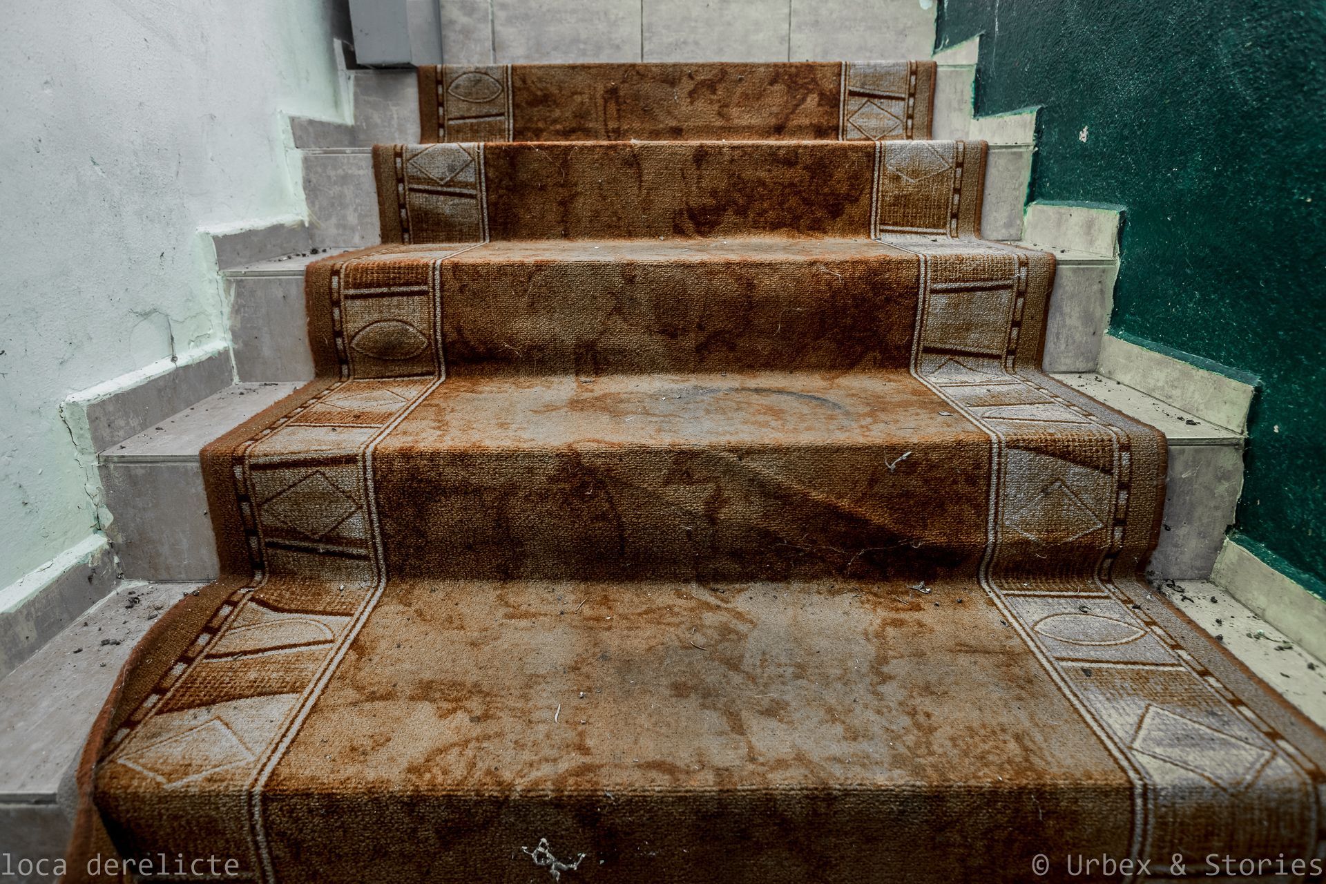 moderní ruiny, urbex, místa, dům, opuštěné místo