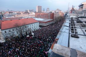 "Chceme předčasné volby." Slováci znovu vyšli do ulic, v Bratislavě jich demonstrovalo 65 tisíc