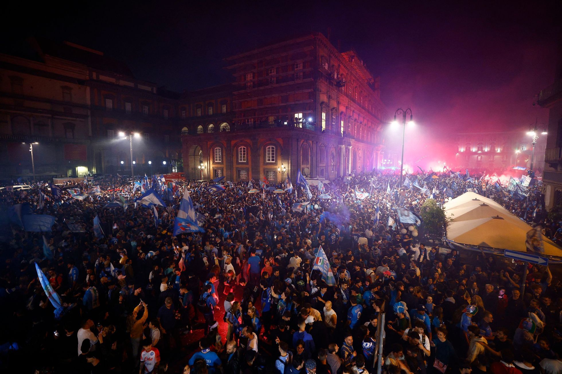 Serie A - Napoli fans celebrate winning Serie A