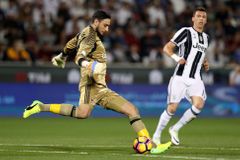 Donnarumma předčil Buffona. AC Milán se raduje ze zisku Superpoháru, první trofeje po pěti letech