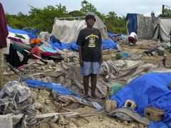 Spoušť, kterou tropická bouře Isaac napáchala na Haiti.