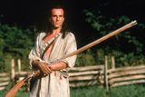 Poslední Mohykán, 1992. Během natáčení se Day-Lewis naučil stavět kánoe, lovit s tomahawkem či stahovat zvířata z kůže.