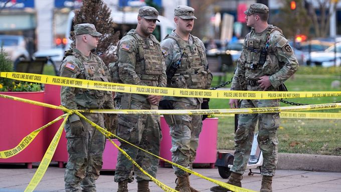 Poblíž Bílého domu ve Washingtonu byli ve středu 26. listopadu 2025 zastřeleni dva příslušníci Národní gardy. Na místě zasahovali další vojáci Národní gardy.