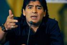 Trenér Maradona: Sláva mu nechybí, zkušenosti ano