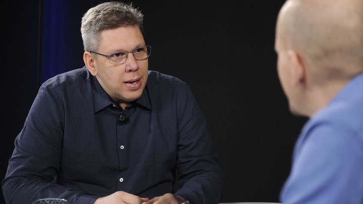 Jonák: Tři miliardy lidí topí uhlím nebo trusem. A my si v EU likvidujeme průmysl