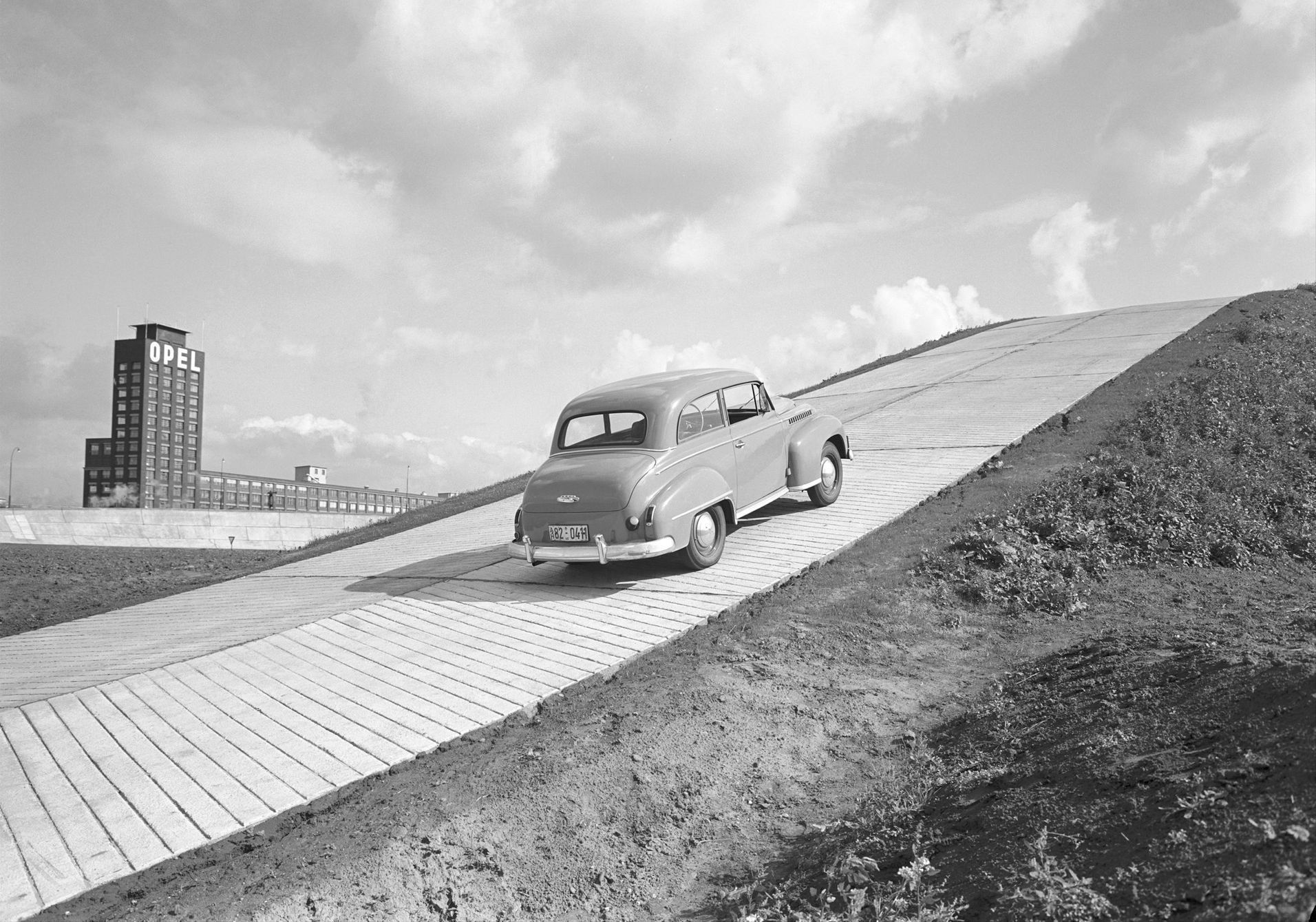 Historie GM a Opelu