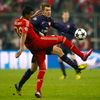 Fotbal, Liga mistrů, Bayern Mnichov - Arsenal: Luiz Gustavo - Aaron Ramsey