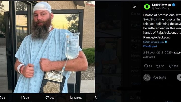 Dusil se vlastními zuby. Zápas wrestlerů se změnil v horor; Zdroj foto: KDENkickclips