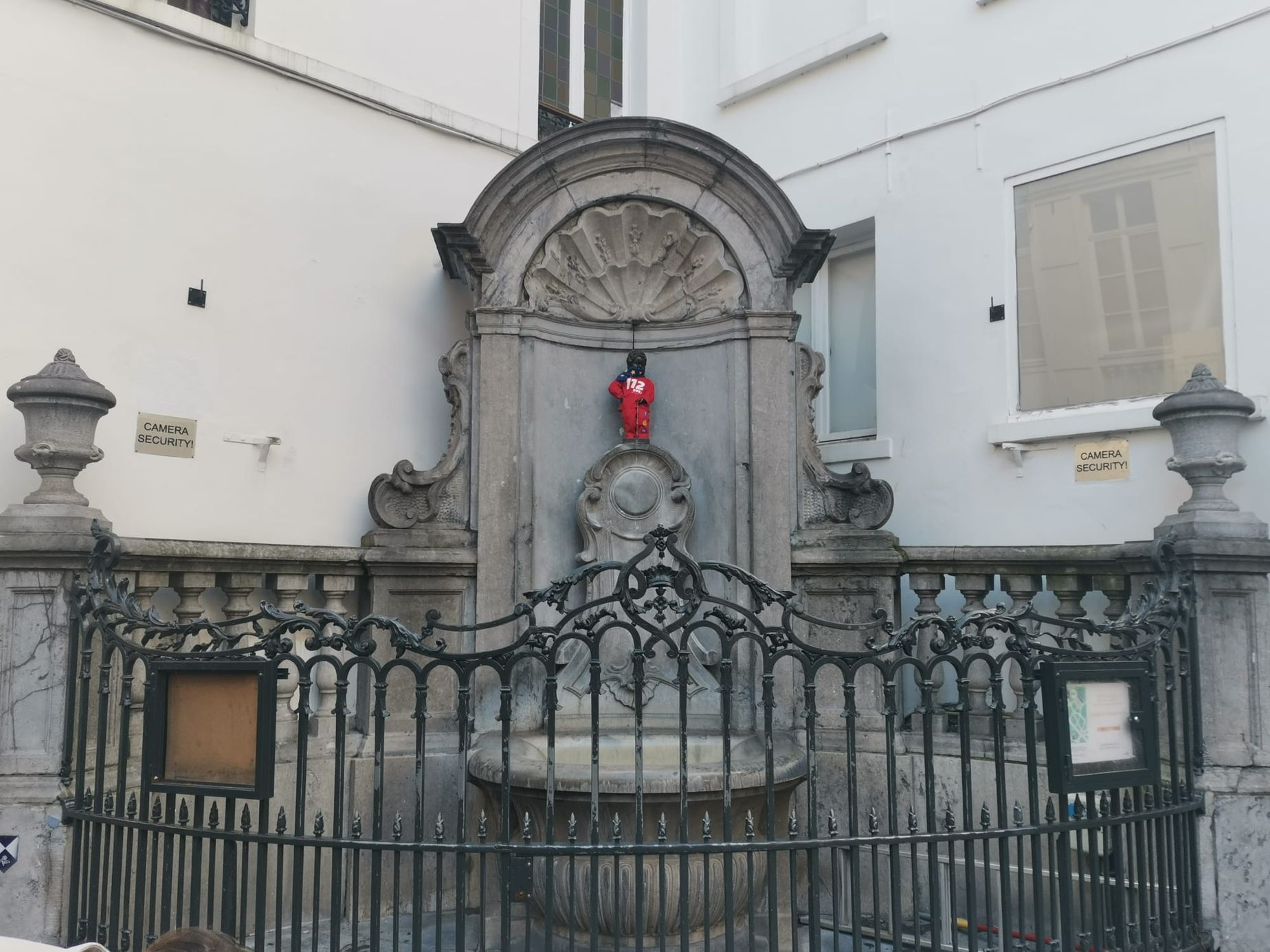 brusel reportáž hranolky pralinky jídlo architektura