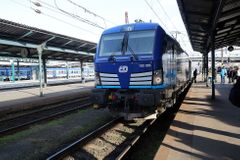 Provoz vlaků mezí Plzní a Domažlicemi se na tři měsíce zastaví