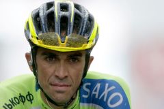 Contador si při pádu zlomil holeň a odstoupil z letošní Tour