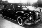 Vývoj Škody VOS, tedy vládního osobního speciálu, začal koncem 40. let. Původní zadání se nakonec trochu změnilo, zásadní změnou prošel hlavně vzhled karoserie. Výroba byla zahájena v roce 1950.