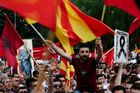 Stop diktátorovi! Makedonci žádají v ulicích konec premiéra