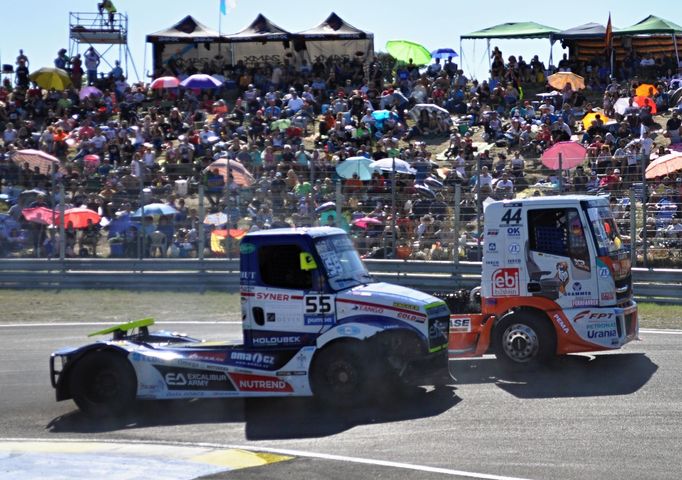 ME tahačů na okruzích, Jarama 2019:  Adam Lacko, Buggyra a Steffi Halmová, Iveco