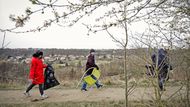 S akcí je spojená také fotosoutěž. Tradičními kategoriemi jsou Mládež, Video z akce a chybět nemůže ani nejoblíbenější Kuriozita. Je až k neuvěření, co vše lze při úklidových akcích nalézt.