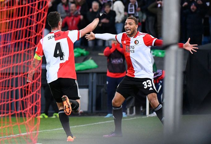 Marcos Senes slaví druhý gól Feyenoordu v prvním čtvrtfinále Evropské konferenční ligy Feyenoord - Slavia