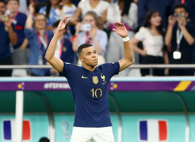 Kylian Mbappé po neproměněné šanci v osmifinále MS 2022 Francie - Polsko