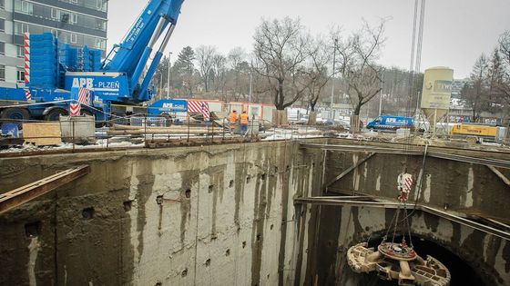 Nová trasa metra: Adéla s Tondou mají po práci