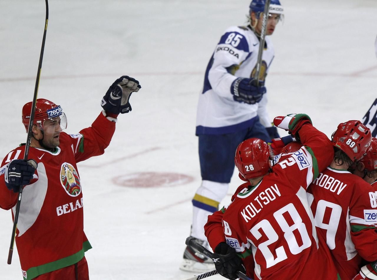 MS v hokeji 2012: Kazachstán - Bělorusko (Romanov, Kulakov, radost)