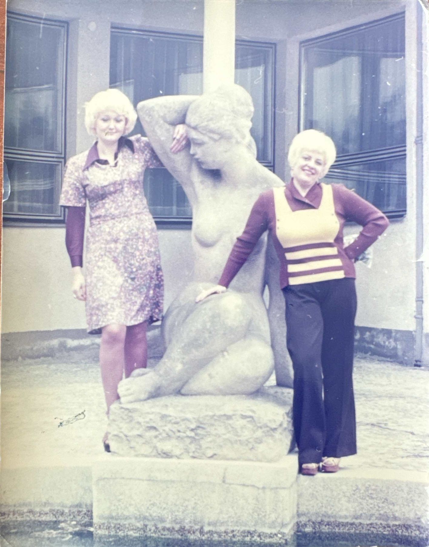 hotel medlov socha živý pramen