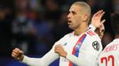 Islam Slimani slaví gól v zápase EL Lyon - Sparta