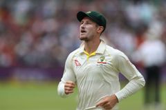 Austrálií otřásá obří skandál. Kriketisté brousili míček smirkovým papírem, aby získali výhodu