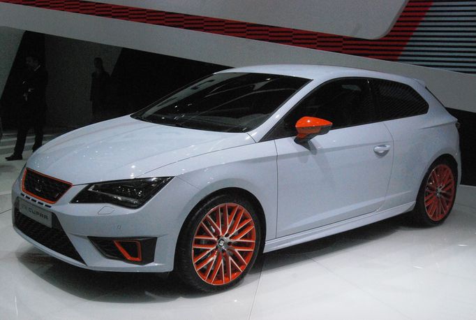 Nejrychlejší sériově vyráběný seat všech dob - Leon Cupra disponuje výkonem 280 koní