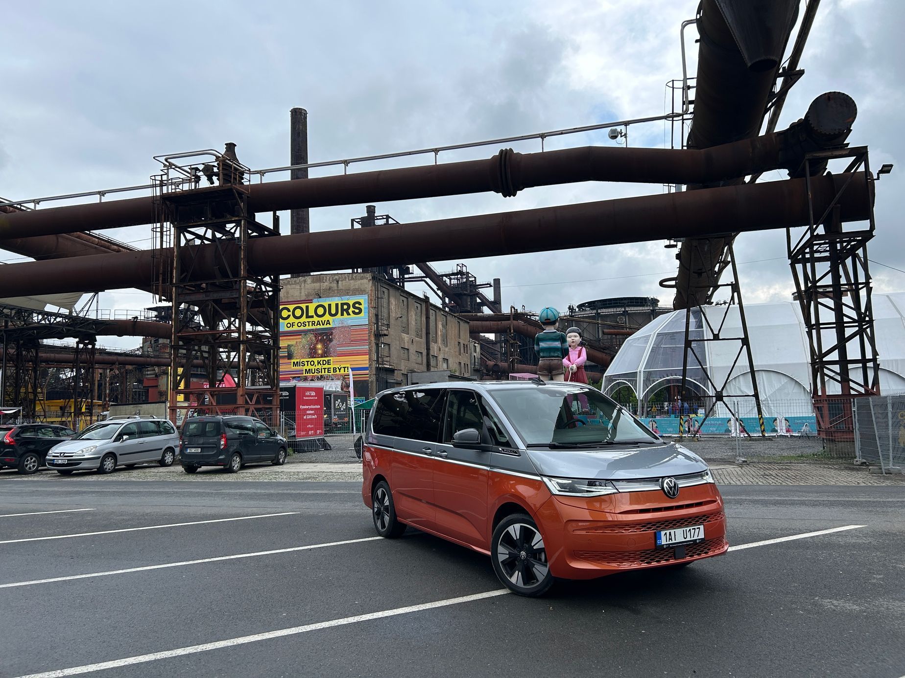 VW T7 Multivan spací box