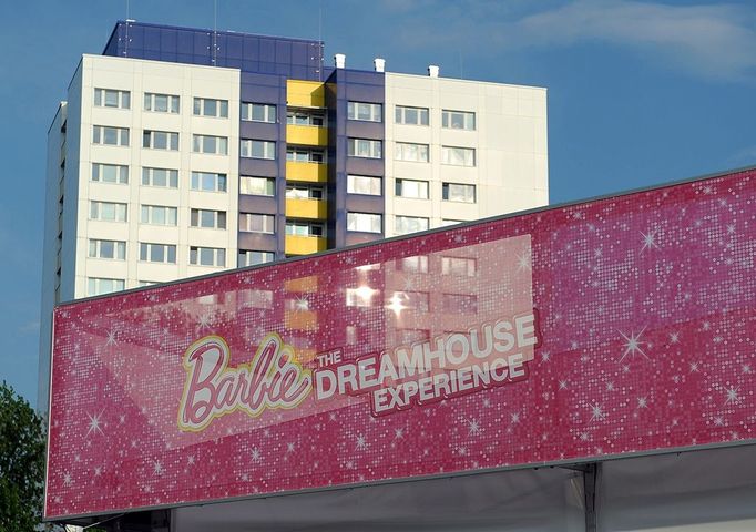 TO GO WITH A STORY BY Marie JULIEN This picture taken on May 8, 2013 shows the exterior of the 'Barbie Dreamhouse in Berlin. The opening this month of the first life-sized Barbie Dreamhouse in Europe may be many little girls' fantasy, but Berlin feminists are mobilising against what they call a sexist icon.