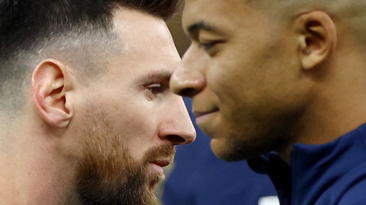 Nejlepším fotbalistou podle FIFA bude Messi, Mbappé, nebo Benzema; Zdroj foto: Reuters